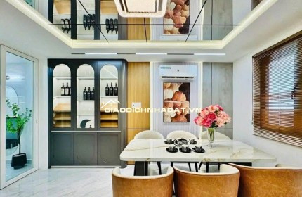 NHÀ HẺM 5M Ô TÔ VÀO NHÀ - TẶNG FULL NỘI THẤT  -  44M2 - 8.25 TỶ